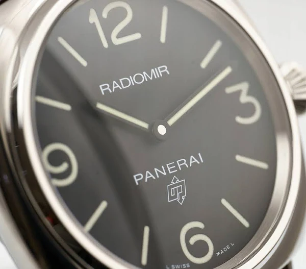 Panerai Radiomir Base Logo PAM00753