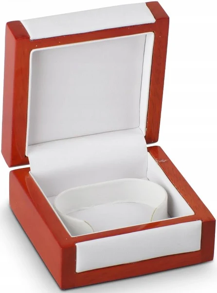 Drewniane opakowanie na zegarek