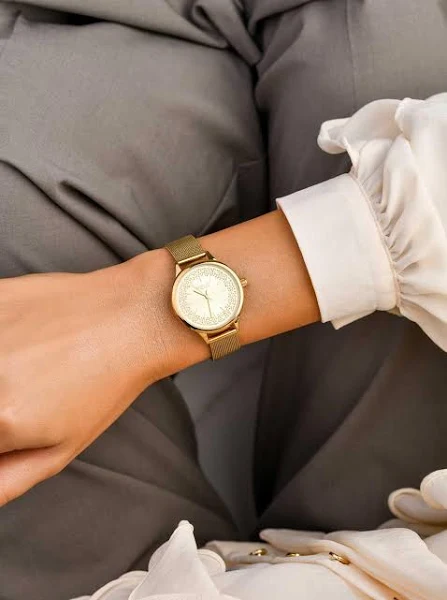 Zegarek z kryształkami