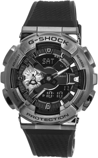 Casio Men's G-Shock GM-110BB-1AJF Round Watch Black
