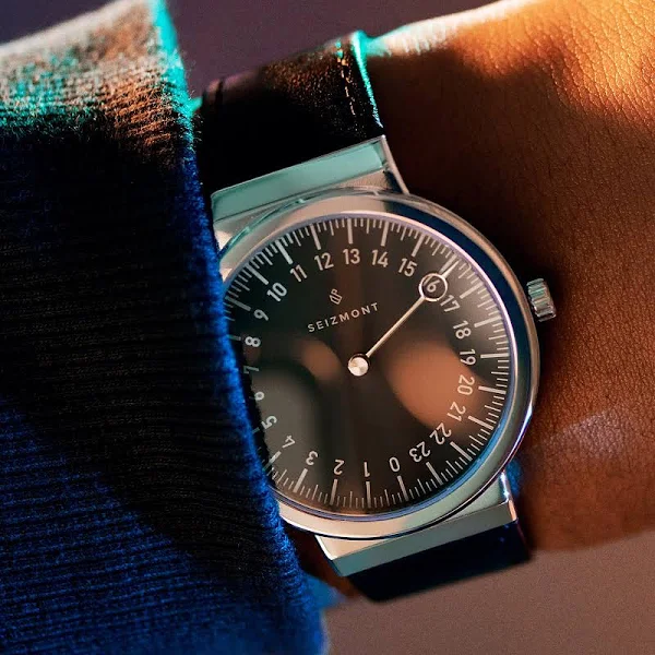 Seizmont 24-godzinny zegarek z jedną wskazówką Travis Calm
