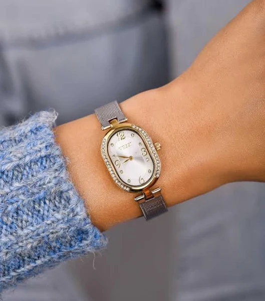 Zegarek z kryształkami